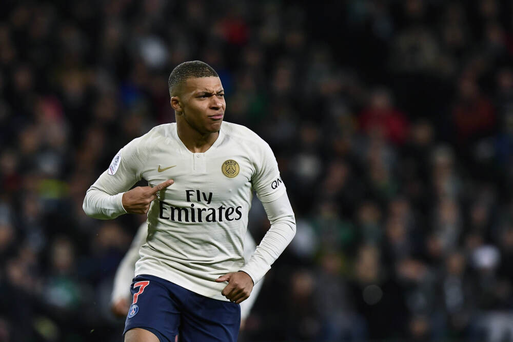 在最黑暗时刻一位普通人做出不普通的选择